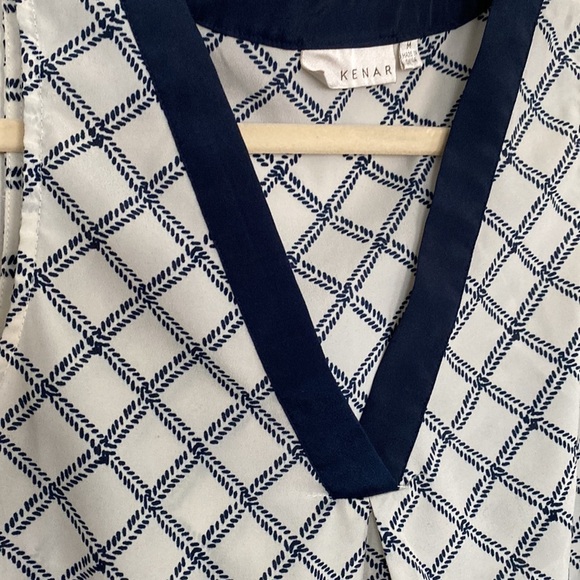 Kenar Sleeveless Top Size Medium - Picture 2 of 9